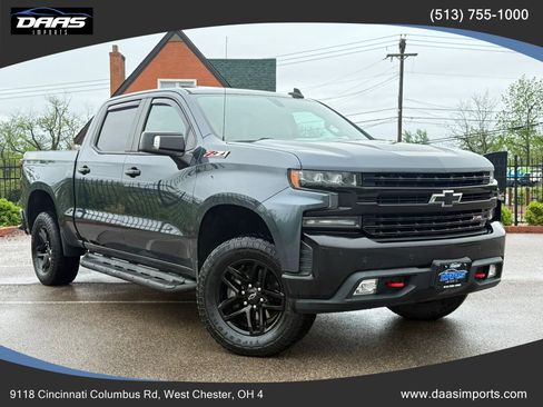 Used 2020 Chevrolet Silverado 1500 LT Trail Boss image 3