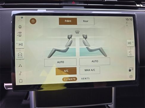 New 2026 Land Rover Range Rover SE image 15