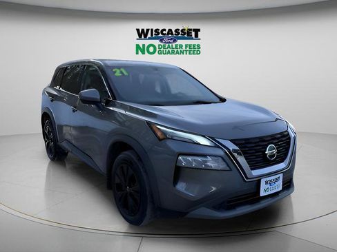 Used 2021 Nissan Rogue SV image 1