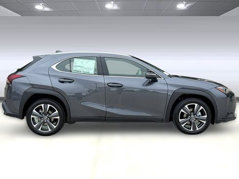 New 2026 Lexus UX 300h FWD image 8