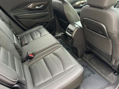 Certified 2024 GMC Terrain Denali w/ Denali Premium Package AWD/4WD image 19