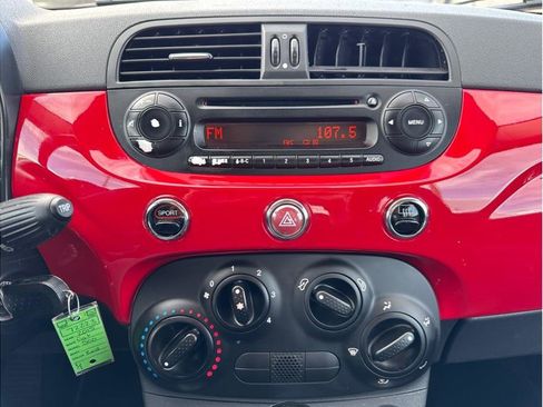 Used 2015 FIAT 500 Pop image 19