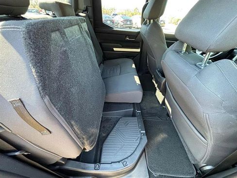 Used 2024 Toyota Tacoma TRD Off-Road image 45