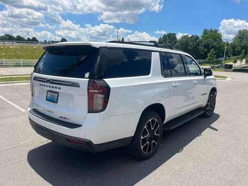 Used 2021 Chevrolet Suburban RST w/ Luxury Package AWD/4WD image 11