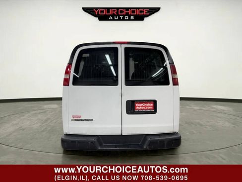 Used 2019 Chevrolet Express 2500 2500 3dr Extended Cargo Van w/ Driver Convenience Package image 4