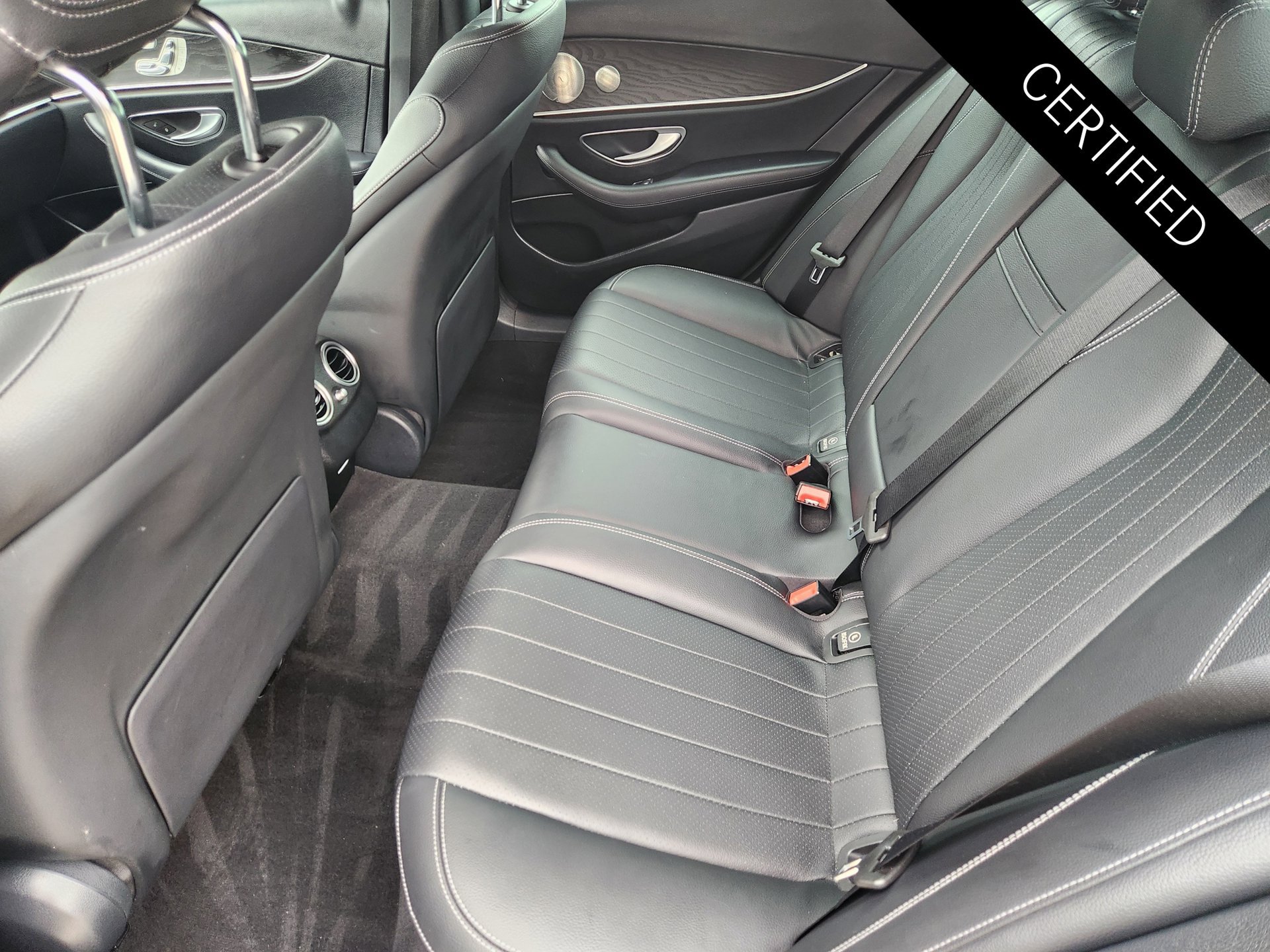 Used 2023 Mercedes-Benz E 350 Sedan image 30