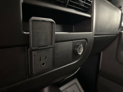 Used 2024 Chevrolet Express 2500 w/ Driver Convenience Package image 22