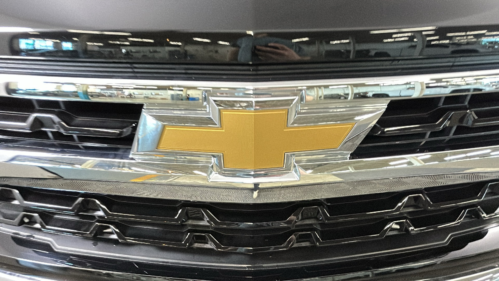 Used 2024 Chevrolet Silverado 1500 LT AWD/4WD image 9