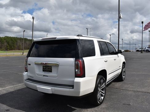 Used 2019 GMC Yukon Denali w/ Denali Ultimate Package image 3