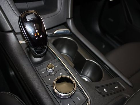 New 2026 Cadillac XT5 Sportv image 25