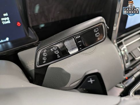 Used 2018 Lincoln Navigator L Reserve w/ Technology Package AWD/4WD image 18