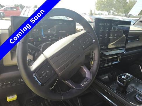 Used 2026 GMC Hummer EV SUV image 17