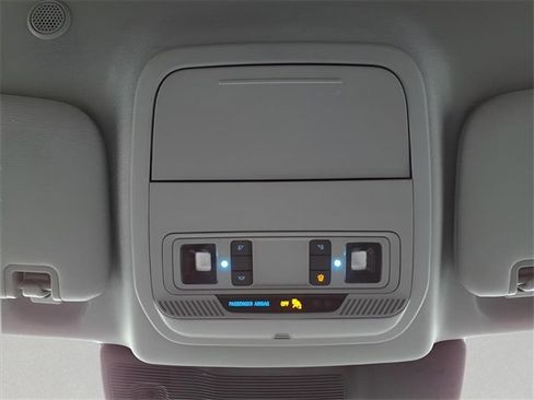 Used 2023 Ford Explorer XLT w/ Equipment Group 202A image 24