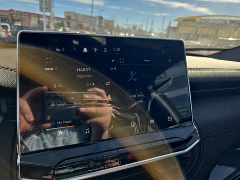 New 2026 Jeep Compass Latitude image 18