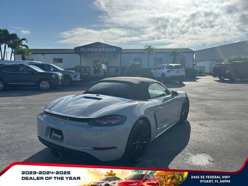 Used 2021 Porsche 718 Boxster S RWD image 5