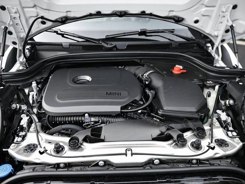 New 2026 MINI Cooper 2-Door Hardtop image 28