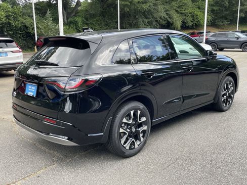 New 2026 Honda HR-V EX-L image 4