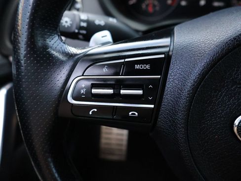 Used 2018 Kia Stinger GT2 AWD/4WD image 28