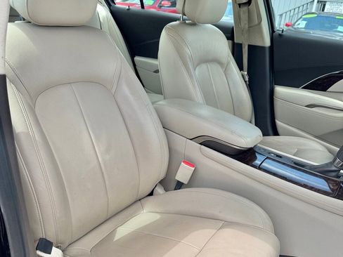 Used 2014 Buick LaCrosse Leather image 14