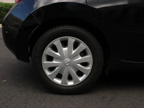 Used 2016 Nissan Versa Note SV FWD image 5