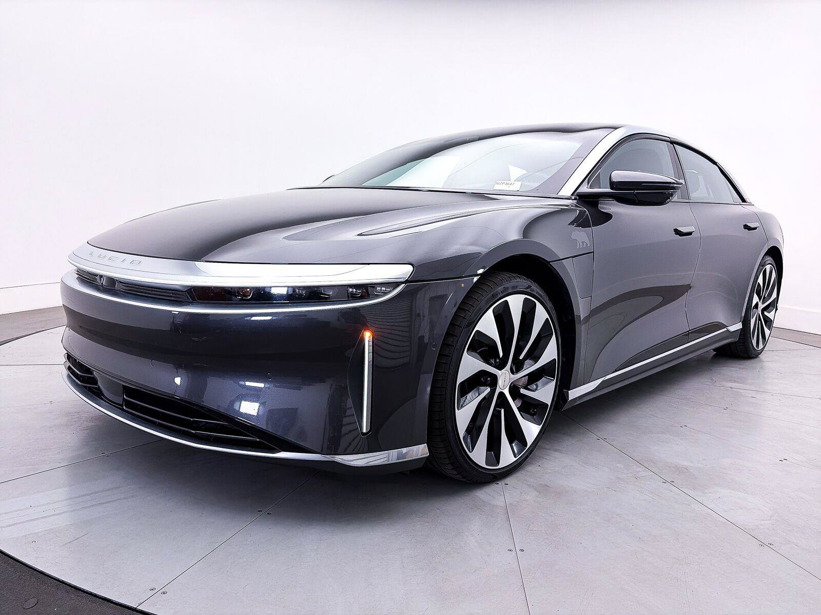 Used 2023 Lucid Air Touring AWD/4WD image 13