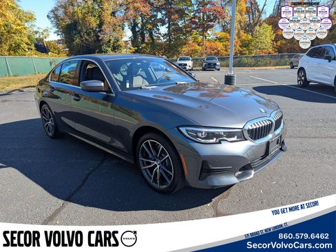 Used 2021 BMW 330i xDrive 330i xDrive w/ Driving Assistance Package image 2