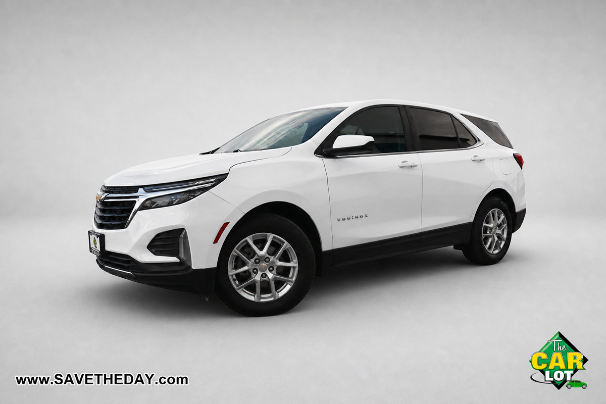 Used 2022 Chevrolet Equinox LT w/ Driver Convenience Package FWD image 2