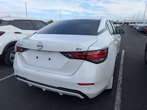 Used 2024 Nissan Sentra SV w/ SV Premium Package image 5