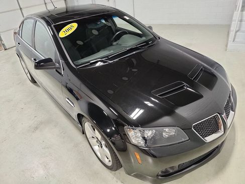 Used 2008 Pontiac G8 GT w/ Premium Package RWD image 2