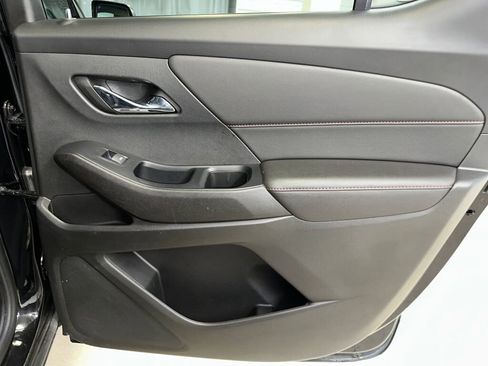 Certified 2022 Chevrolet Traverse RS w/ LPO, Floor Liner Package image 32