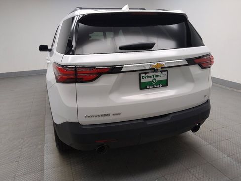 Used 2023 Chevrolet Traverse LT w/ LPO, Cargo Package AWD/4WD image 6