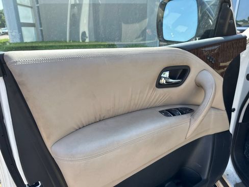 Used 2017 Nissan Armada Platinum w/ Captain Seat Package RWD image 12