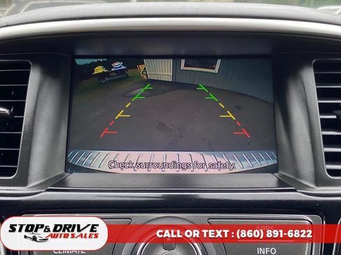 Used 2017 Nissan Pathfinder S image 14