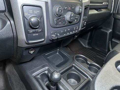 Used 2017 RAM 2500 Power Wagon w/ Leather & Luxury Group image 46