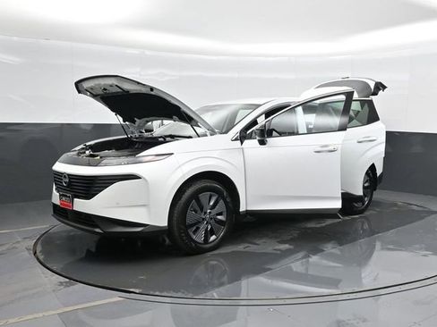 Used 2025 Nissan Murano SV AWD/4WD image 51