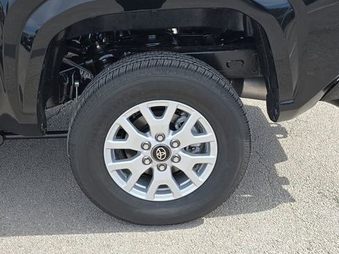 New 2026 Toyota Tacoma SR5 image 32