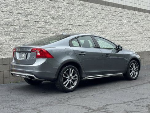 Used 2016 Volvo S60 T5 Cross Country Platinum image 15