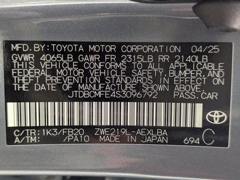 Used 2025 Toyota Corolla LE image 27