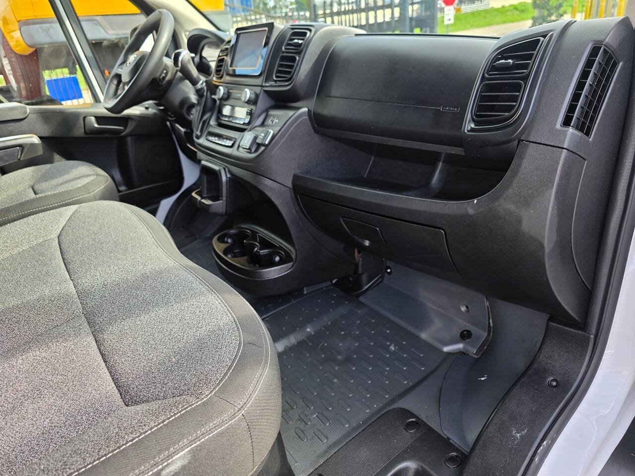 Used 2023 RAM ProMaster 3500 w/ Convenience Group FWD image 21