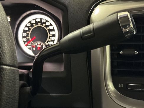 Used 2017 RAM 2500 SLT AWD/4WD image 17