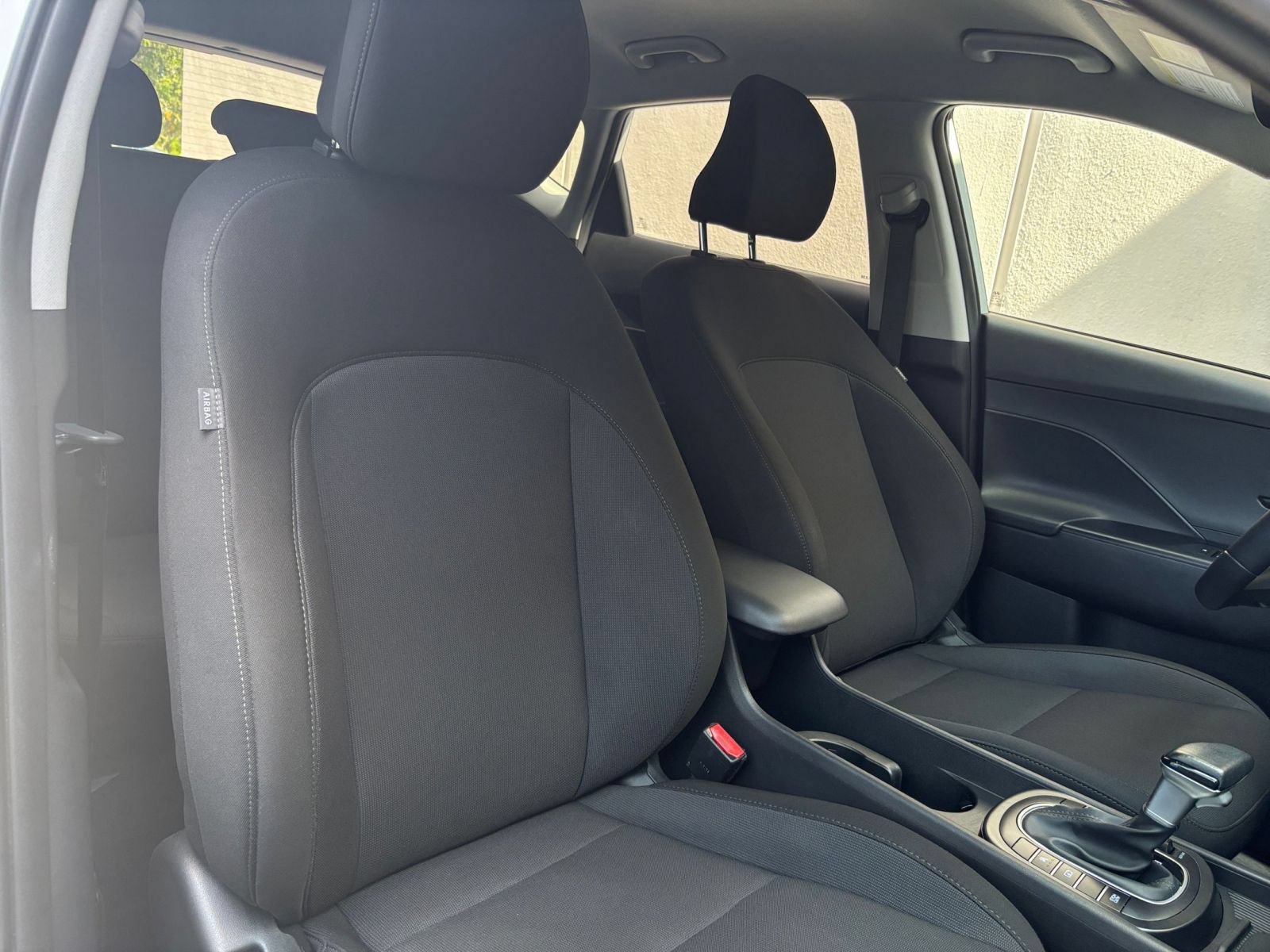 Used 2026 Hyundai Kona SEL Sport FWD image 30