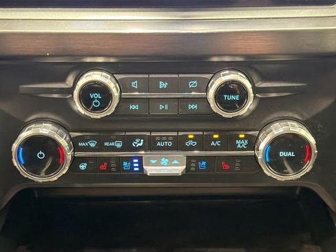 Used 2024 Ford F250 Lariat w/ Lariat Ultimate Package AWD/4WD image 15