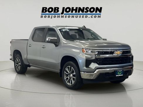 Certified 2025 Chevrolet Silverado 1500 LT image 2