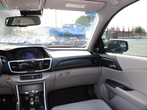 Used 2014 Honda Accord EX-L image 25