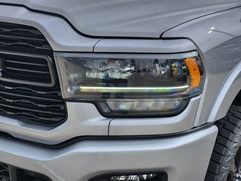 Used 2024 RAM 2500 Limited AWD/4WD image 9