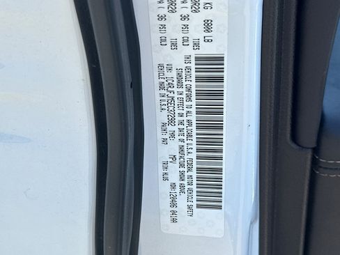 Used 2014 Jeep Grand Cherokee Summit AWD/4WD image 30