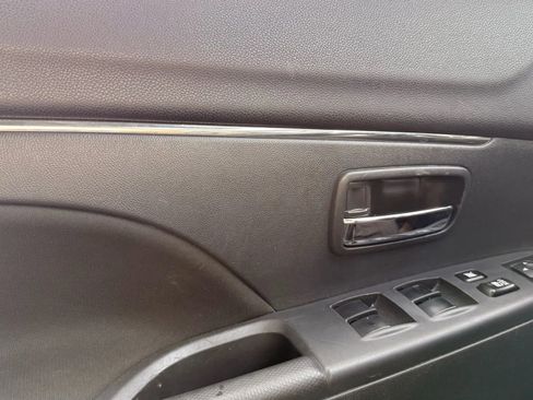 Used 2023 Mitsubishi Outlander Sport ES image 26