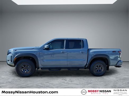 New 2026 Nissan Frontier PRO-4X w/ Tow Package image 4