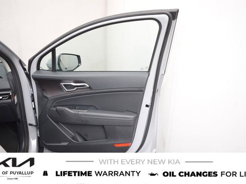 New 2026 Kia Sportage EX image 15