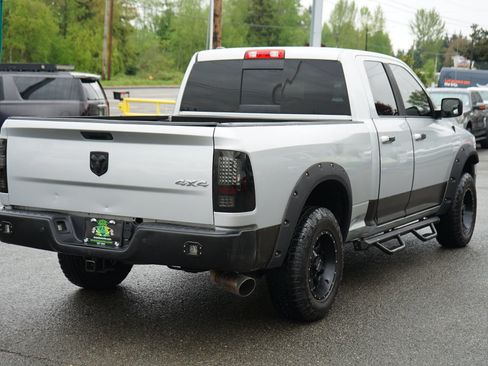 Used 2016 RAM 1500 Classic SLT AWD/4WD image 5